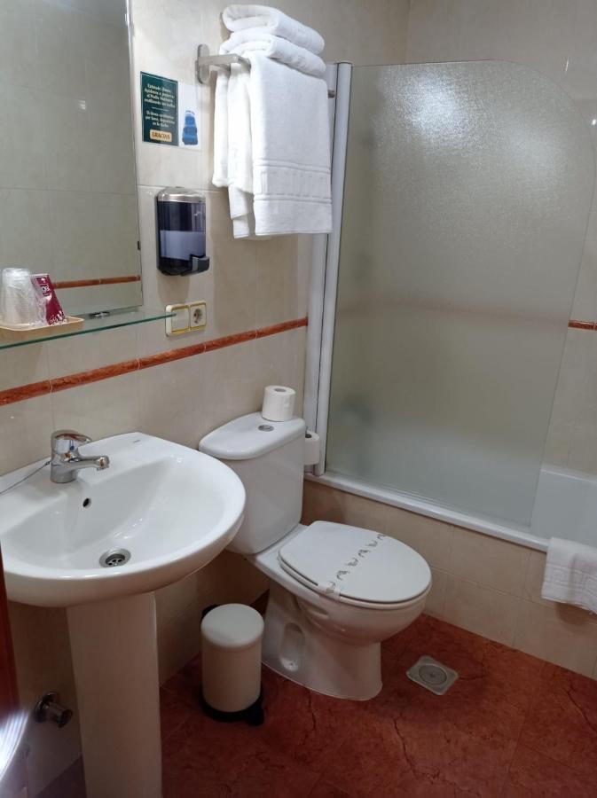 Hospedaje Torreon Onís Zewnętrze zdjęcie